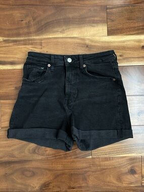 H&M Black Denim Roll-Cuffed Women's Shorts